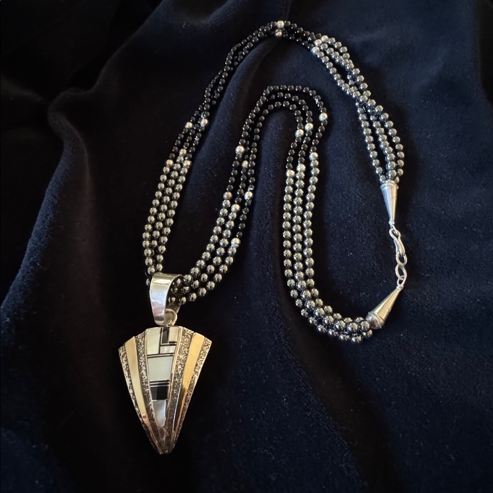 Ervin Hoskie Sterling Silver/14K Gold Arrowhead Inlaid Pendant and Bead Necklace